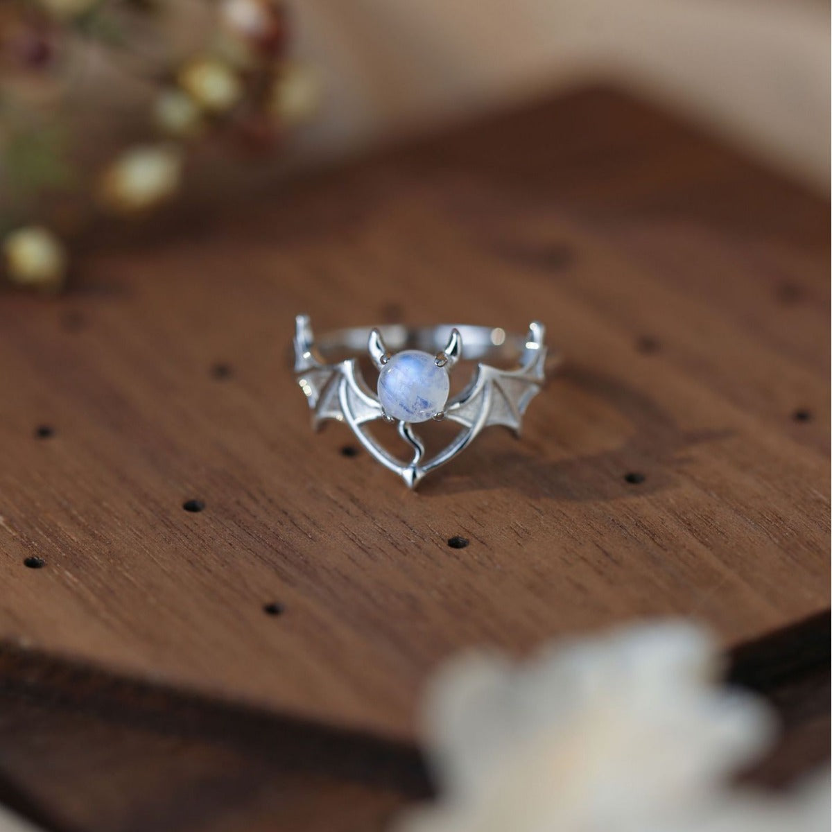 Olivenorma Moonstone Bat Design S925 Silver Ring