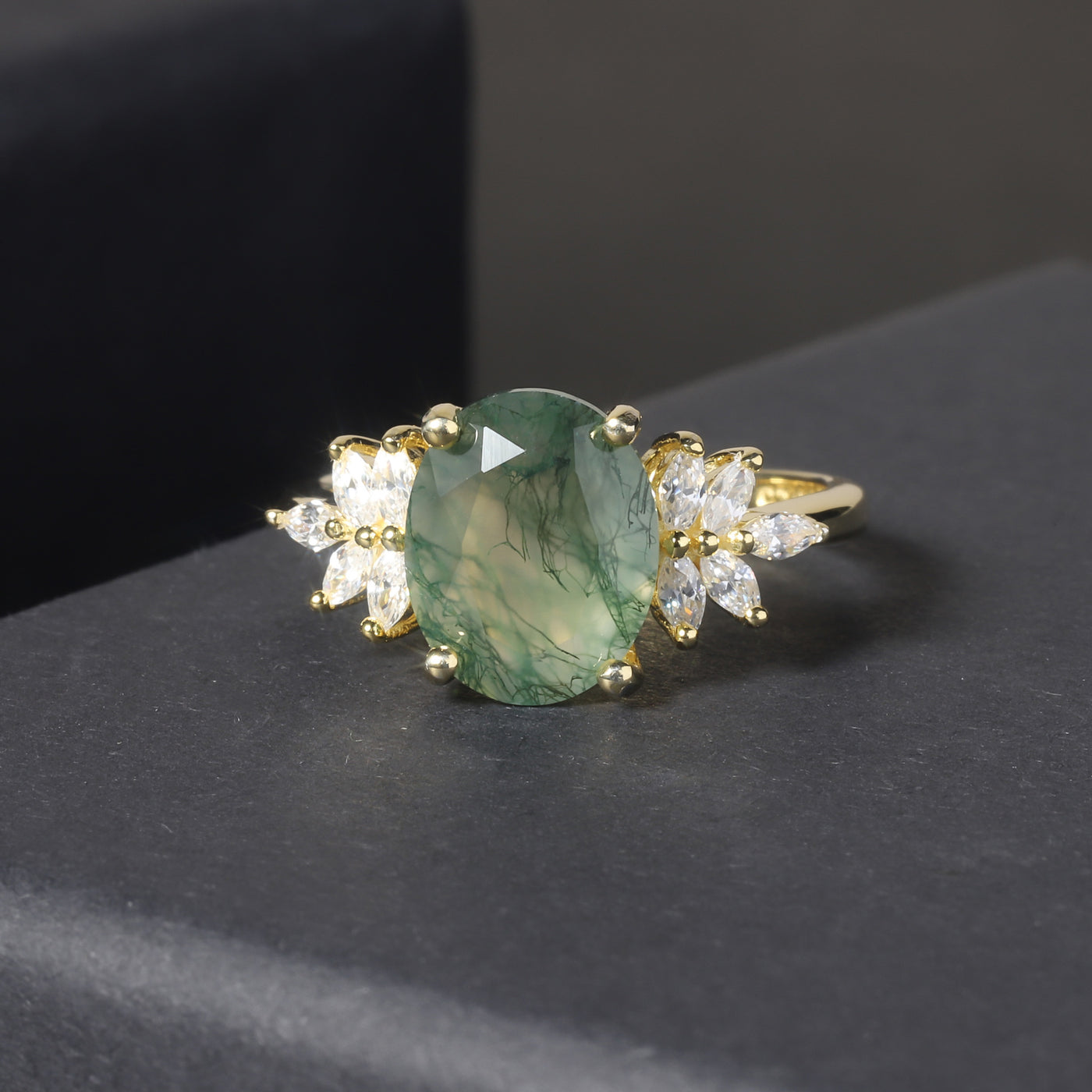 Olivenorma Oval Shaped Moss Agate White Zircon 18K Ring