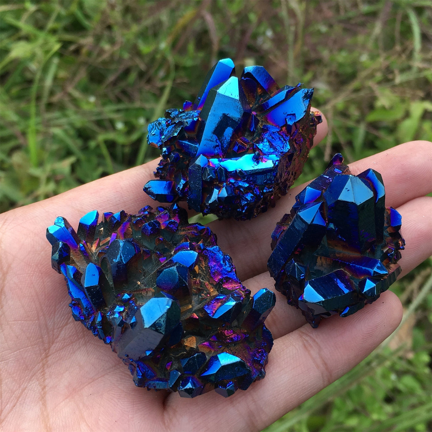 Olivenorma Natural Titanium Aura Quartz Crystal Cluster Gemstone Decoration