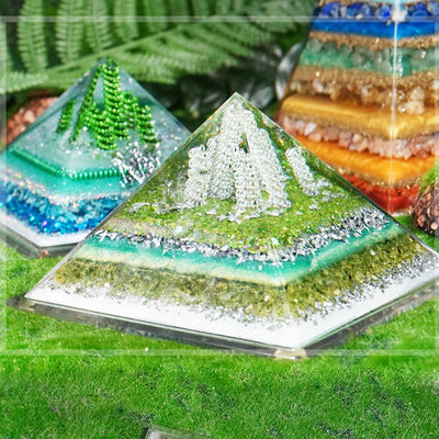 Olivenorma Peridot Prehnite Healing Orgone Pyramid