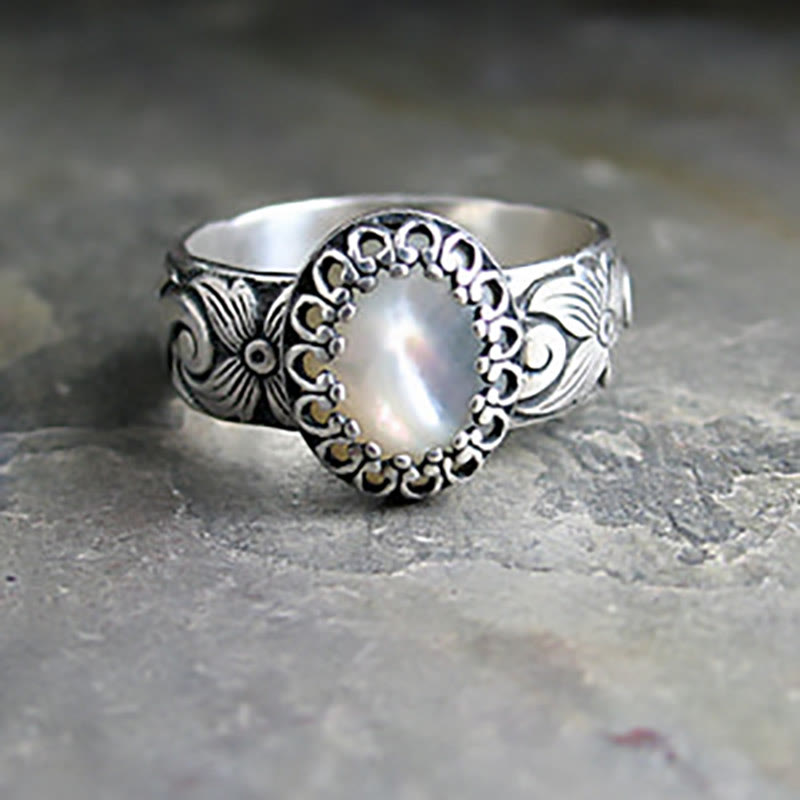 Olivenorma Mother of Pearl Ring - White Dogwood