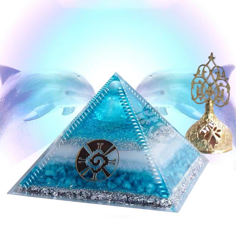 Olivenorma "Atlantis" Aquamarine Orgone Pyramid