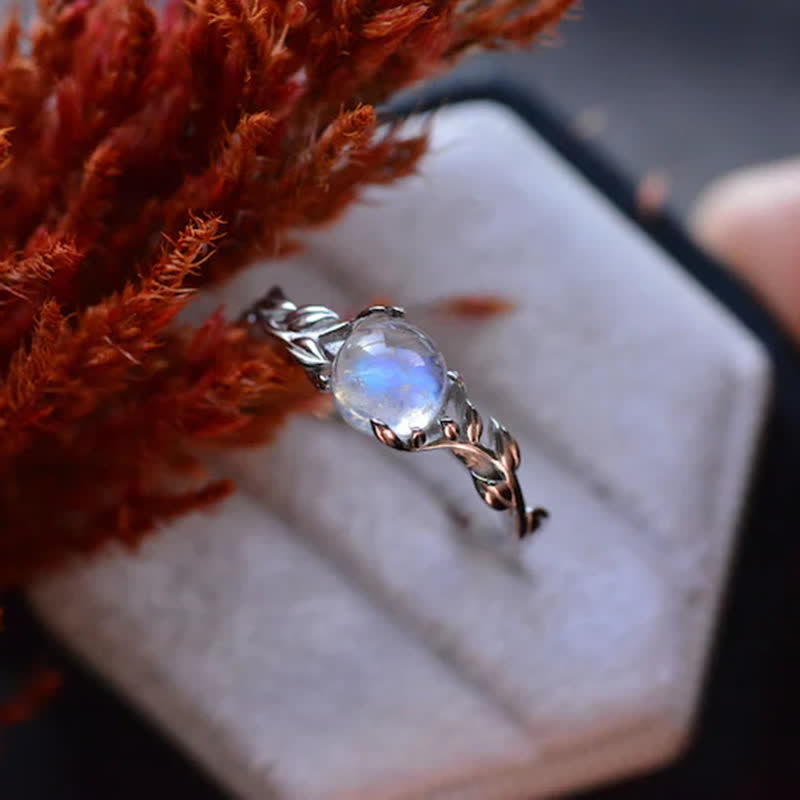 Olivenorma Vintage Leaf Plant Moonstone Women Ring