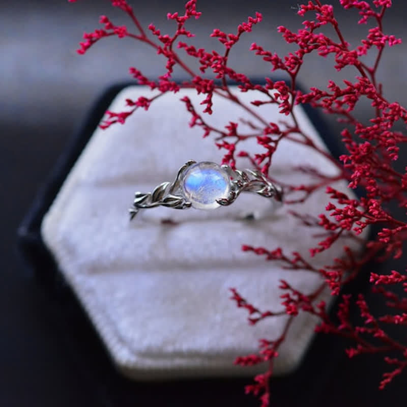 Olivenorma Vintage Leaf Plant Moonstone Women Ring