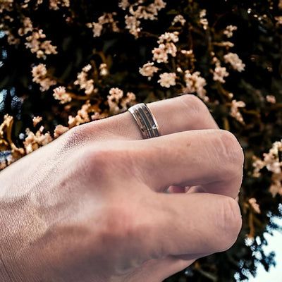 Olivenorma Guitar String & Burnt Whiskey Barrel Ring