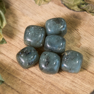 Olivenorma Natural Polished Labradorite Tumbled Stone