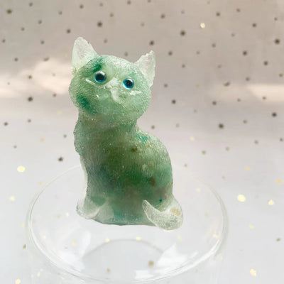 Olivenorma Crystal Resin Standing Cat Gemstone Decoration