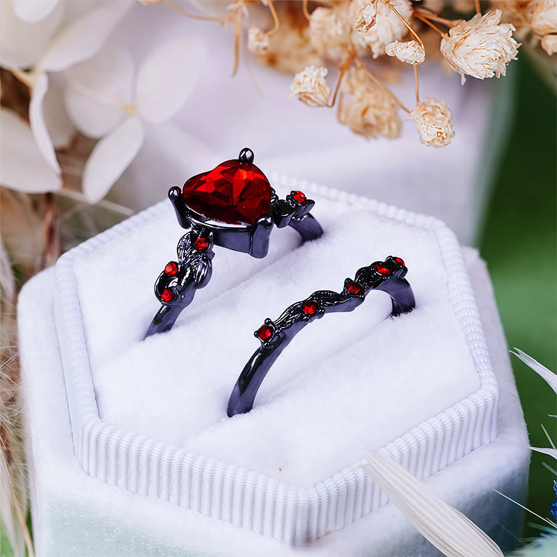 Olivenorma 2Pcs Heart Ruby Quartz Black Ring Set