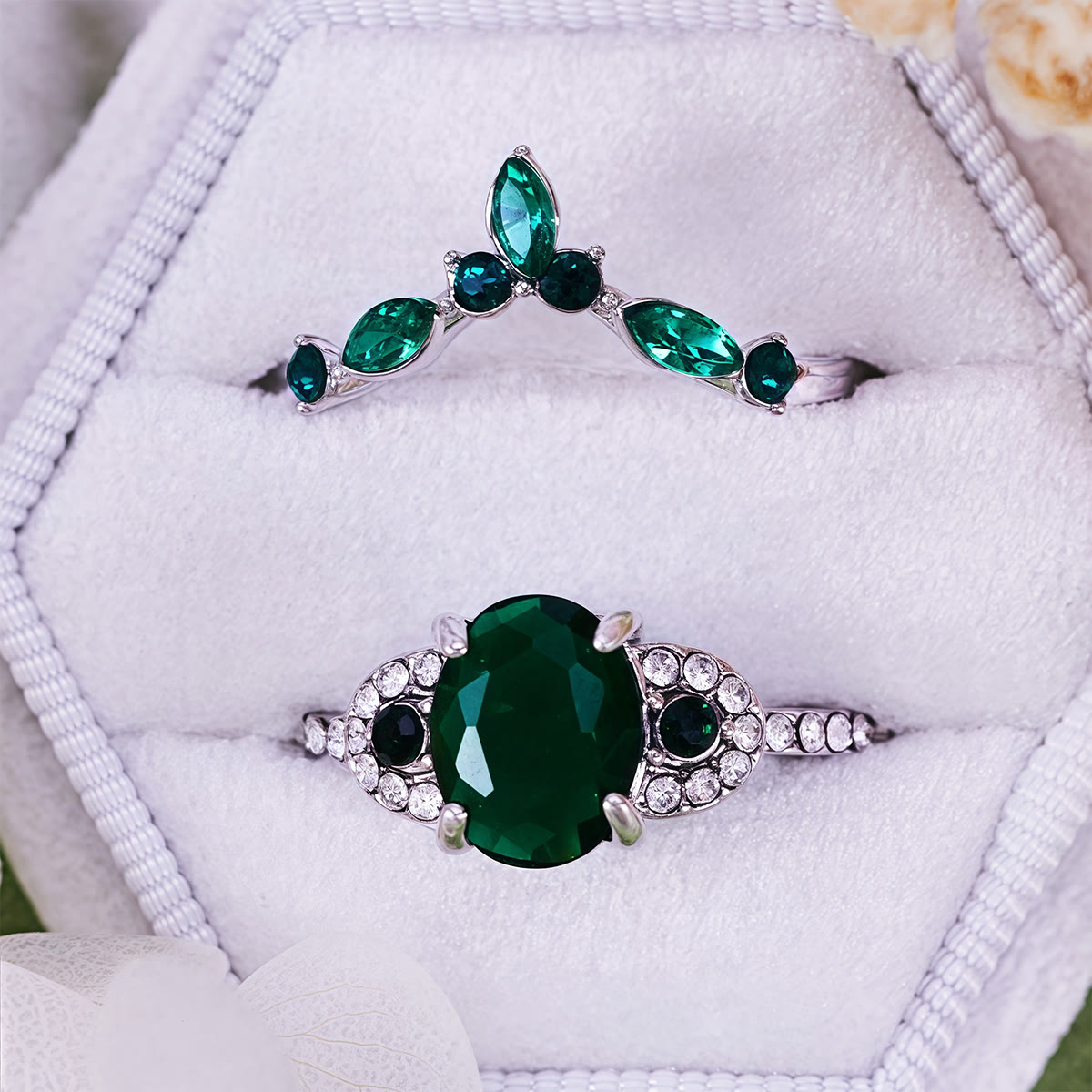 Olivenorma Emerald Crown Two-Piece Ring Set