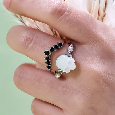 Olivenorma Gothic Resin skull and Moissanite Crown Ring Set