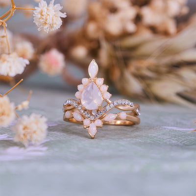 Olivenorma Pear Cut White Chalcedony Crown Design Ring Set