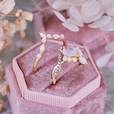 Olivenorma Pear Cut White Chalcedony Crown Design Ring Set