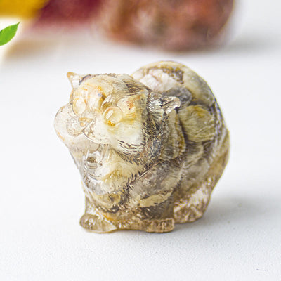 Olivenorma Crystal Epoxy Fighting Cats Gemstone Decoration