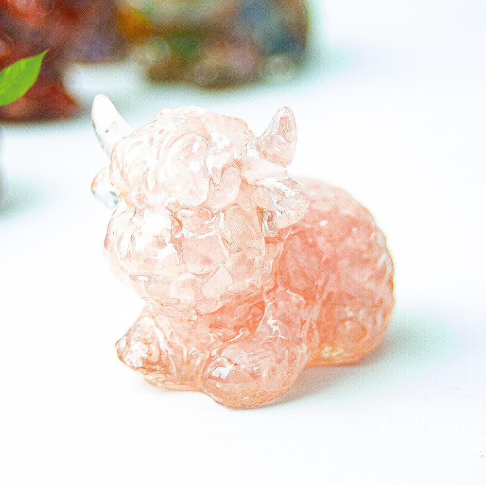 Olivenorma Crystal Epoxy Highland Cattle Gemstone Decoration