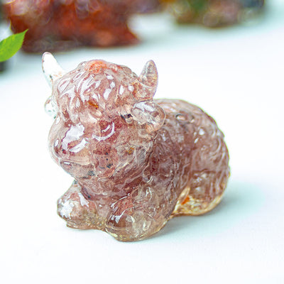 Olivenorma Crystal Epoxy Highland Cattle Gemstone Decoration