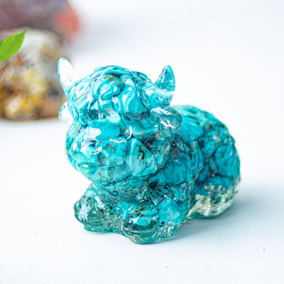 Olivenorma Crystal Epoxy Highland Cattle Gemstone Decoration