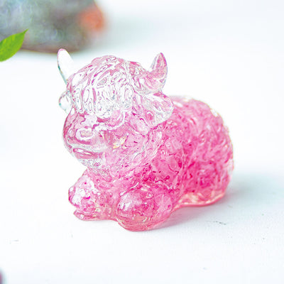 Olivenorma Crystal Epoxy Highland Cattle Gemstone Decoration