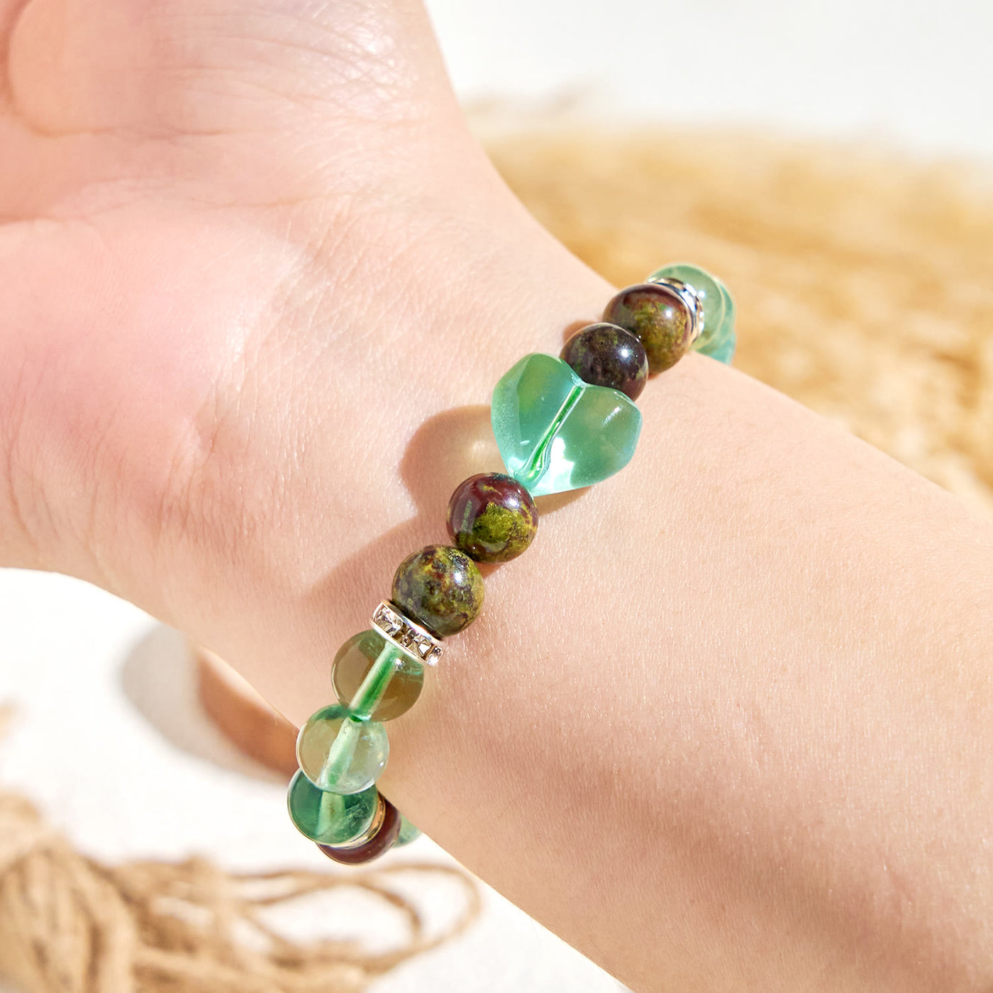 Olivenorma "​​Meadow Heart" Fluorite Mood Relief Essential Oil Bracelet - image 6