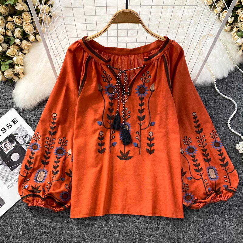Olivenorma Pastoral Flower Embroidery Lantern Sleeve Women's Shirt