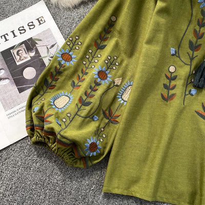 Olivenorma Pastoral Flower Embroidery Lantern Sleeve Women's Shirt