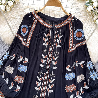 Olivenorma Vintage European Court Style Embroidery Women's Shirt