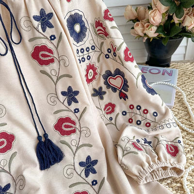 Olivenorma Sweet Retro Embroidery Lantern Sleeve Women's Shirt