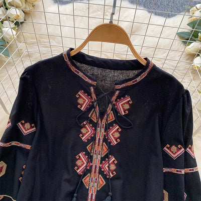 Olivenorma Ethnic Style Embroidery Lantern Sleeve Women's Shirt