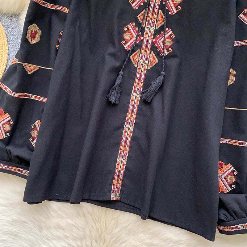 Olivenorma Ethnic Style Embroidery Lantern Sleeve Women's Shirt
