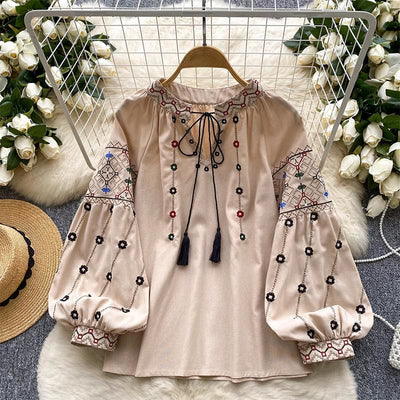 Olivenorma Vintage Flowers Embroidery Lantern Sleeve Women's Shirt