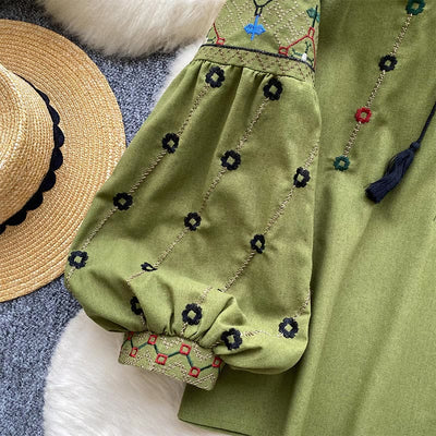 Olivenorma Vintage Flowers Embroidery Lantern Sleeve Women's Shirt