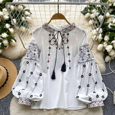 Olivenorma Vintage Flowers Embroidery Lantern Sleeve Women's Shirt