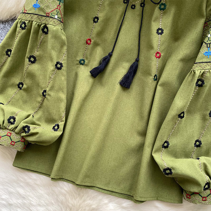 Olivenorma Vintage Flowers Embroidery Lantern Sleeve Women's Shirt