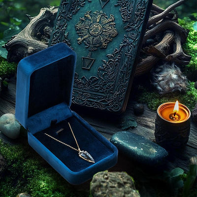 Olivenorma Nyx's Arrow Necklace - image 3