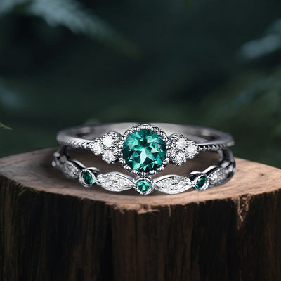 Olivenorma Nemesis Duo Ring - Emerald - US 10 - image 1