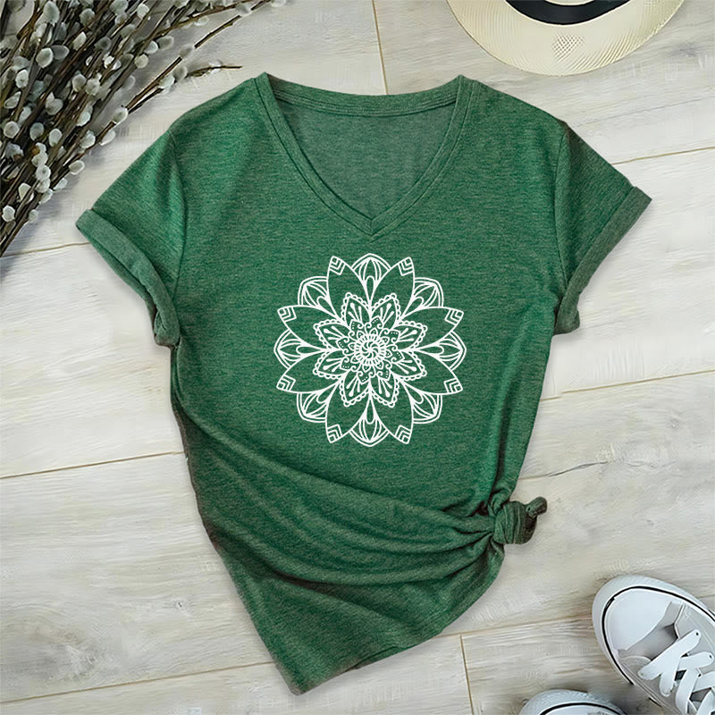 Olivenorma Mandala Floral Tee V-Neck Regular Fit Lotus Spiritual T-Shirt - Green - 2XL - image 18