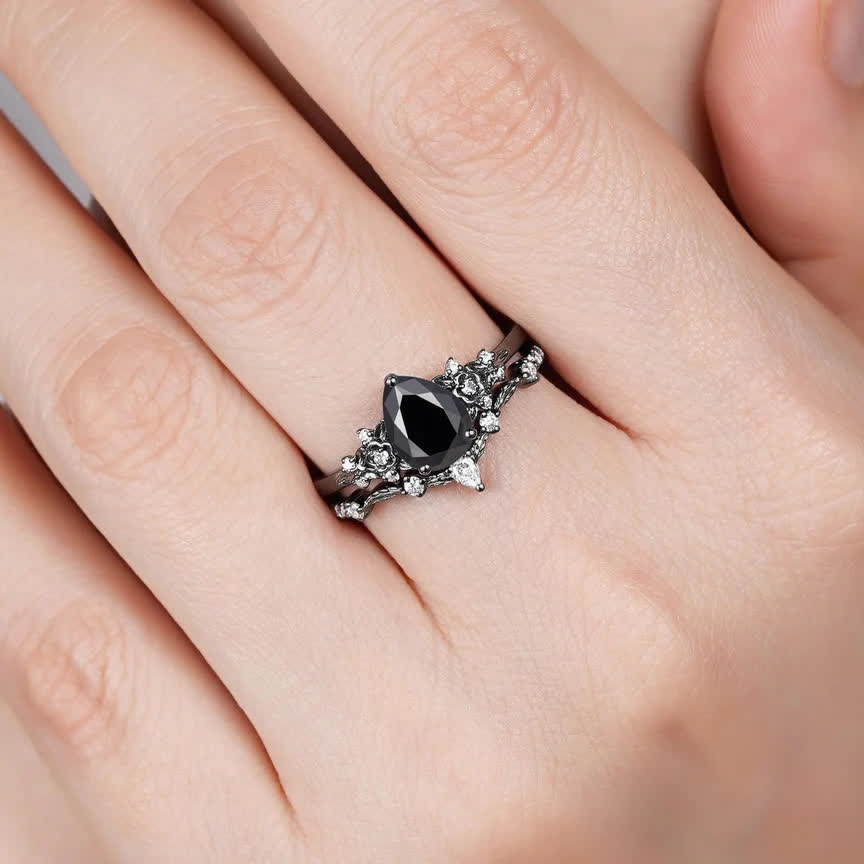 Olivenorma The Guardian's Crown Garnet & Obsidian Ring - image 11