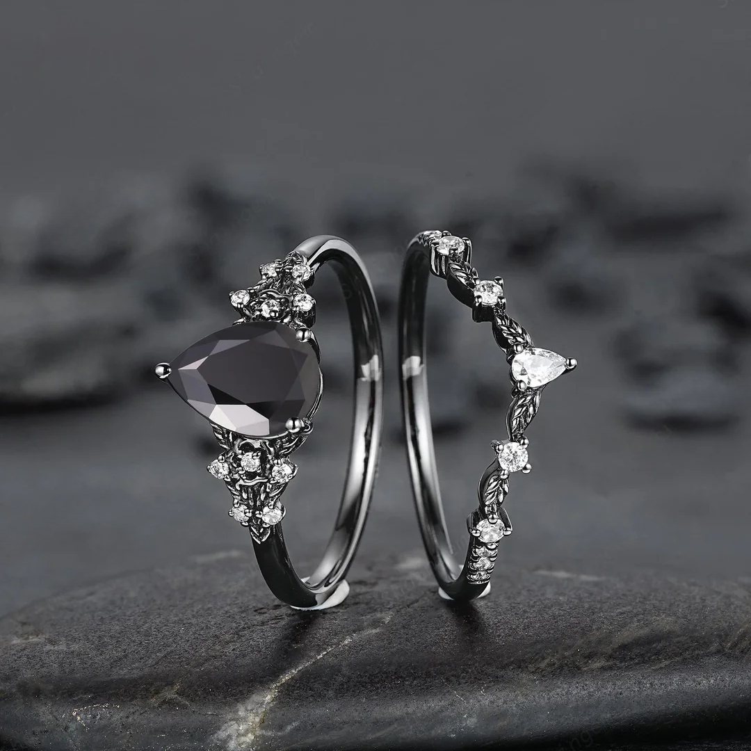Olivenorma The Guardian's Crown Garnet & Obsidian Ring - image 14