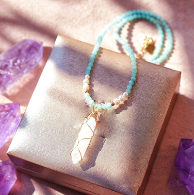 Olivenorma Natural Rough Stone Crystal Column Pendulum Necklace