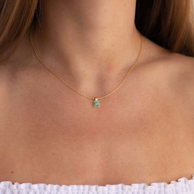 Olivenorma Colorful Opal Love Square Pendant 18k Gold Necklace