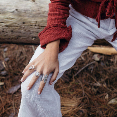 The Crescent Moon Moonstone Ring