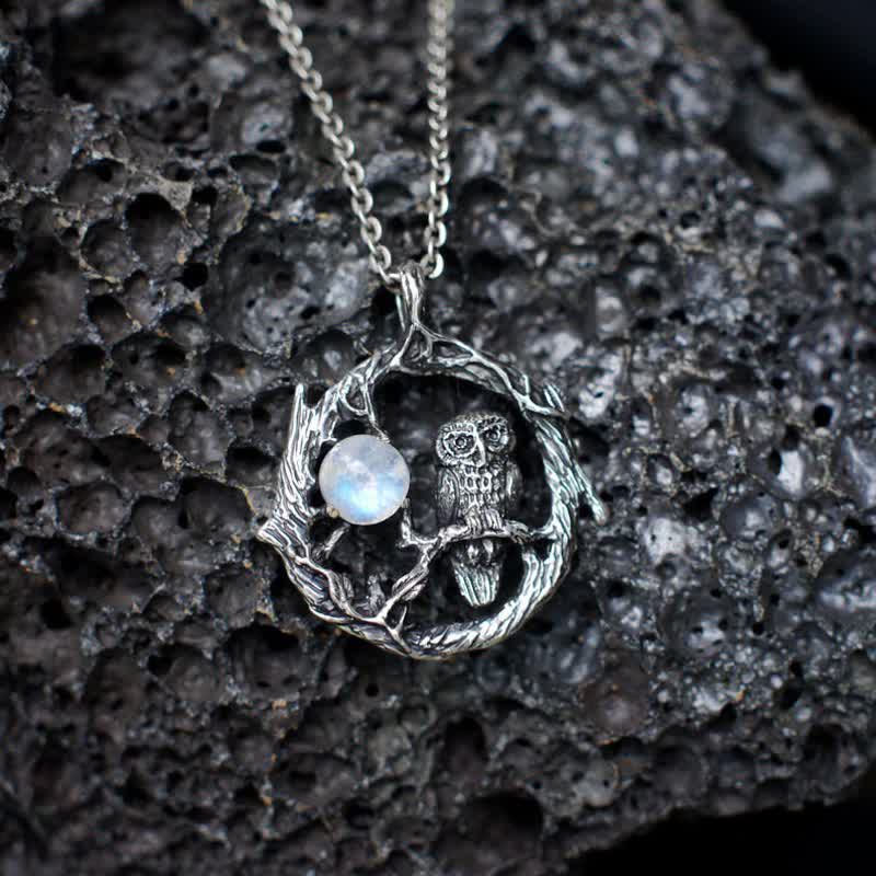 Rebirth Owl Retro Moonstone Necklace