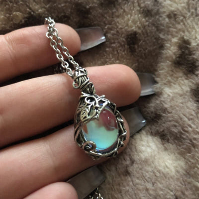 Olivenorma Moonstone Aurora Necklace