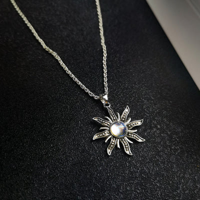 (Clearance 30% OFF / CODE: OFF30) - Olivenorma Natural Moonstone Sunflower Pendant Necklace