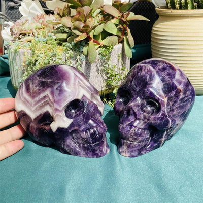 Olivenorma 10cm Natural Dream Amethyst Gemstone Decoration Crystal Skull