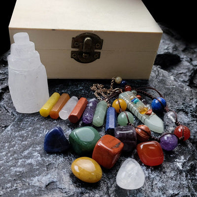 Olivenorma 17 pcs Chakra Stone Crystal Set