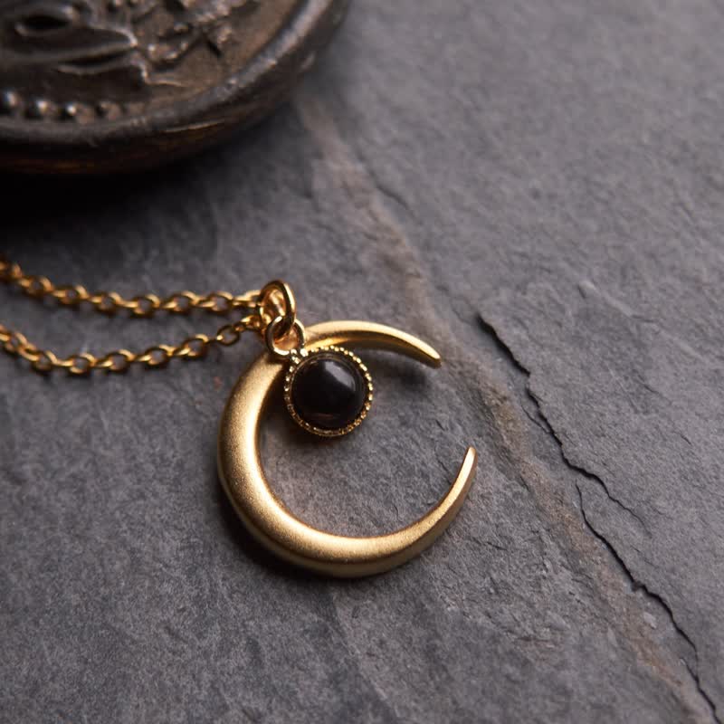 Olivenorma Witch Moon Black Onyx Necklace