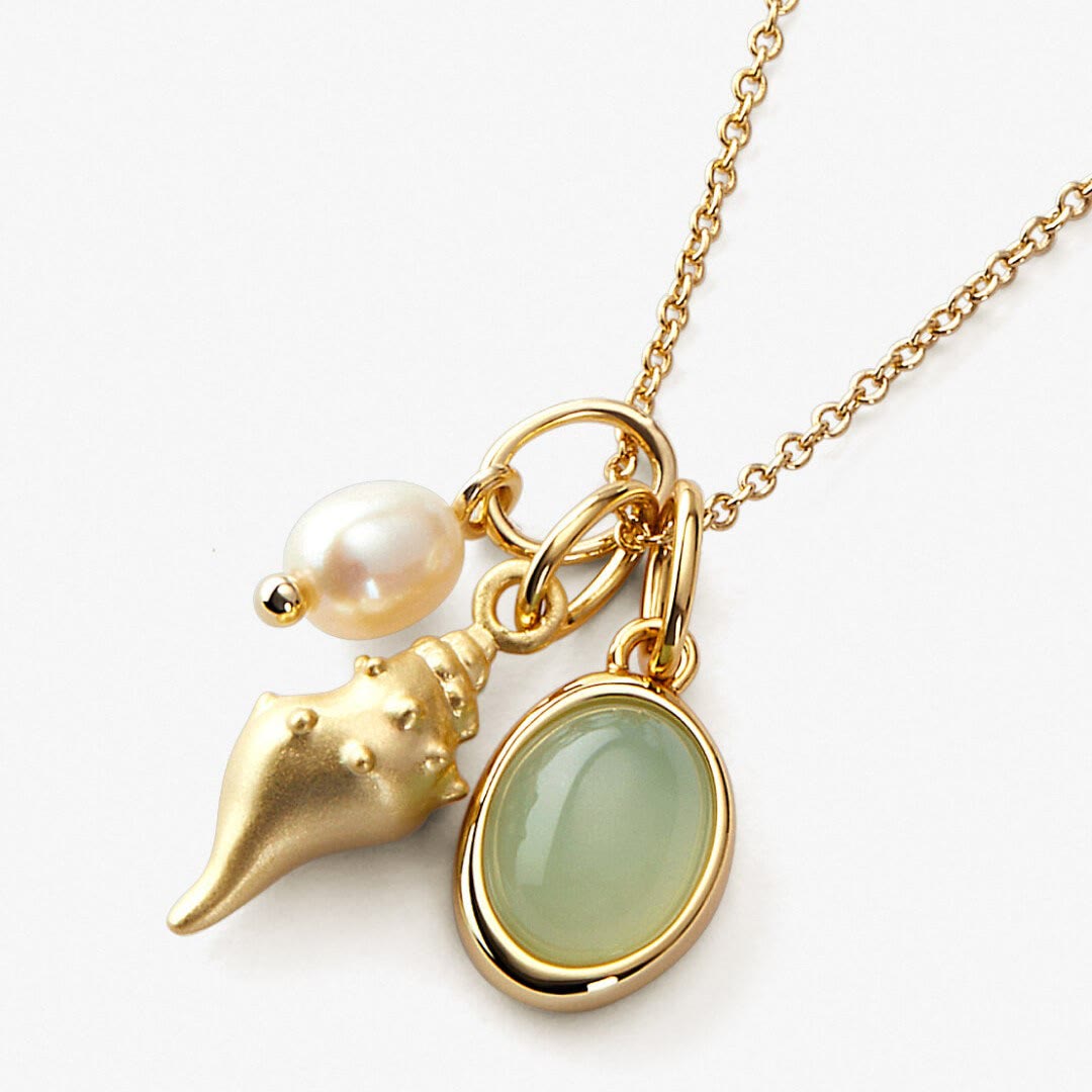 Olivenorma Freshwater Pearl Green Aventurine Conch Pendant Necklace