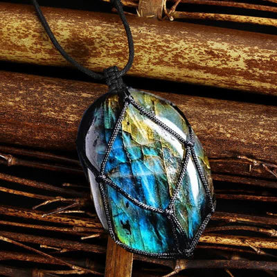 Olivenorma Wrapped Dragons Heart Natural Labradorite Stone Necklace