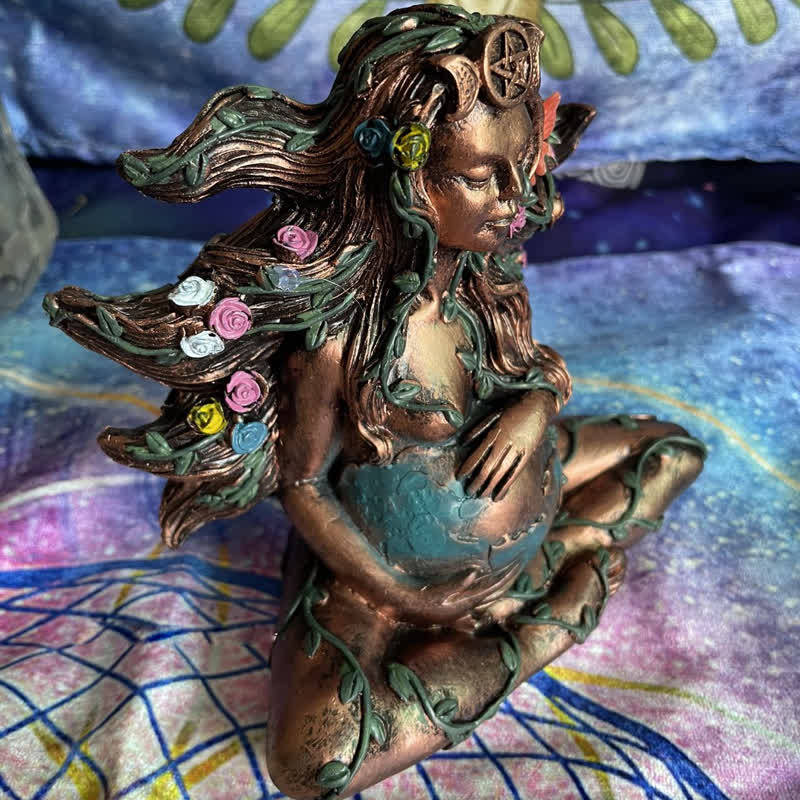 Olivenorma Gaia Mother Earth Resin Statue Pagan Decoration