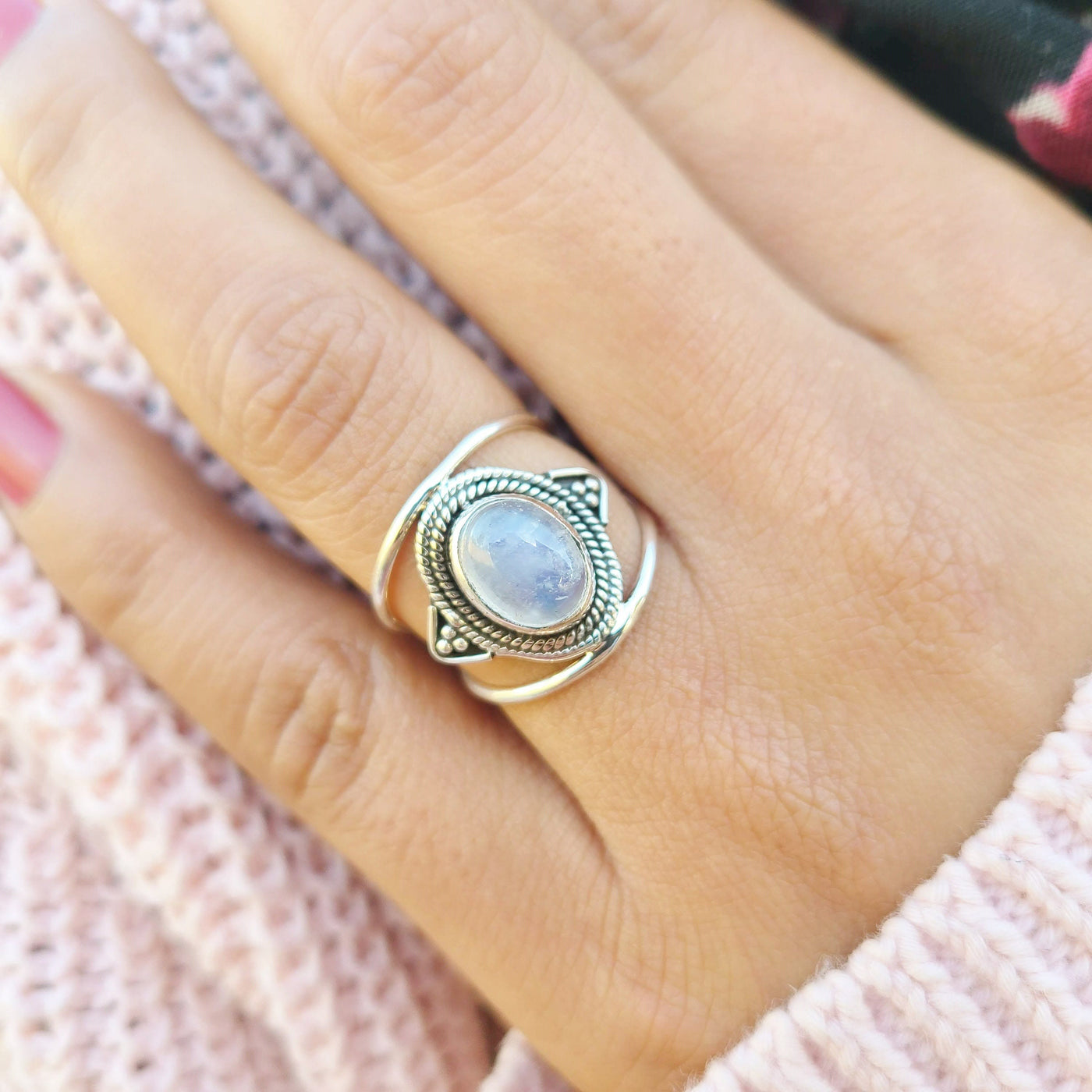 Olivenorma Bohemia Moonstone Ring